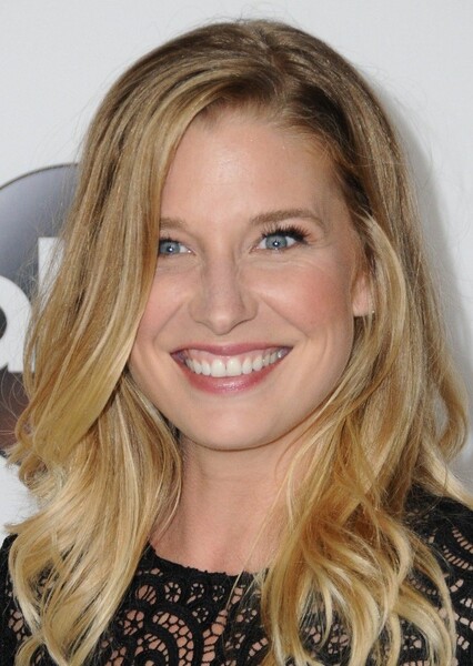 Ellen Woglom