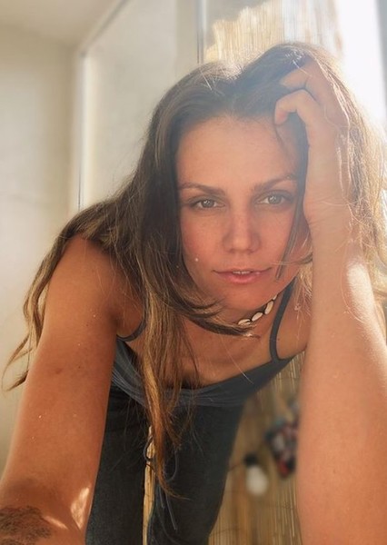 Ellie Land Photo on myCast - Fan Casting Your Favorite Stories