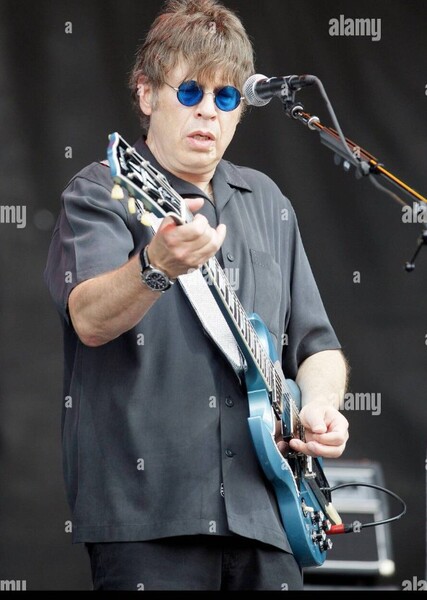 Elliot Easton photo