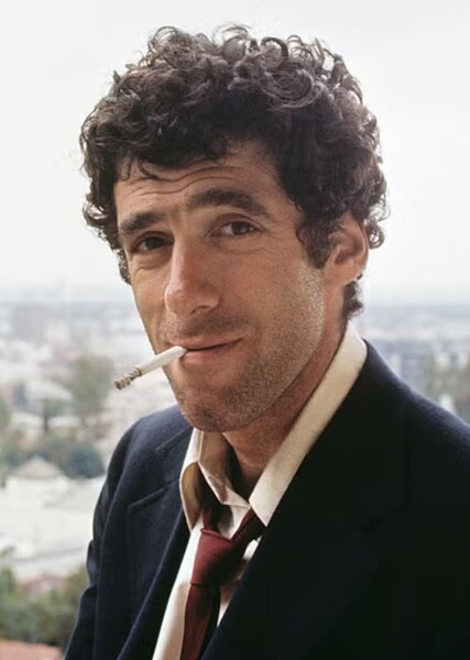 Elliott Gould photo