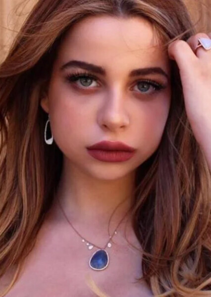 Ellise photo