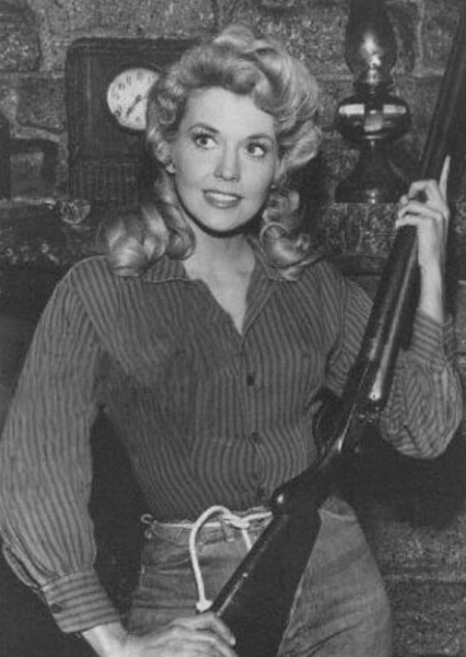 Elly May Clampett photo