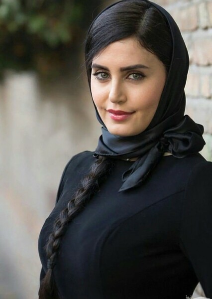 Elnaz Shakerdoost photo