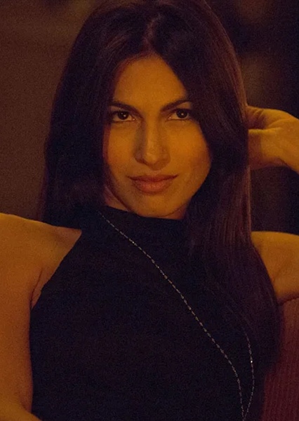 Élodie Yung photo