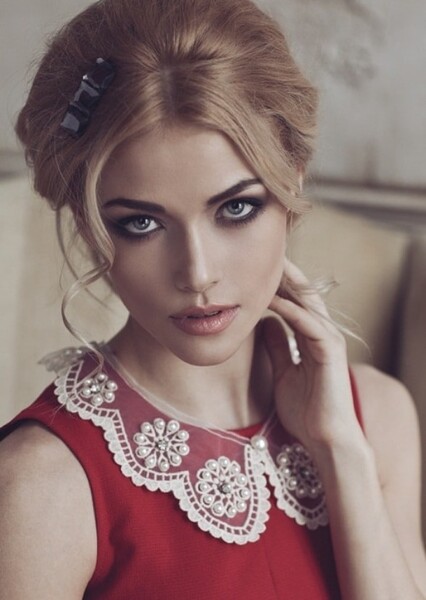 Elona Lebedeva photo