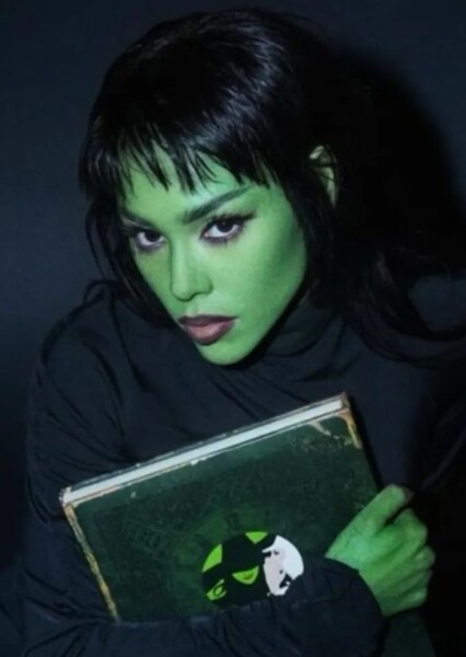 Elphaba photo