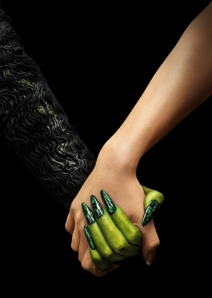 Elphaba and Glinda photo