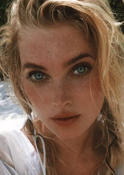 Elsa Hosk photo