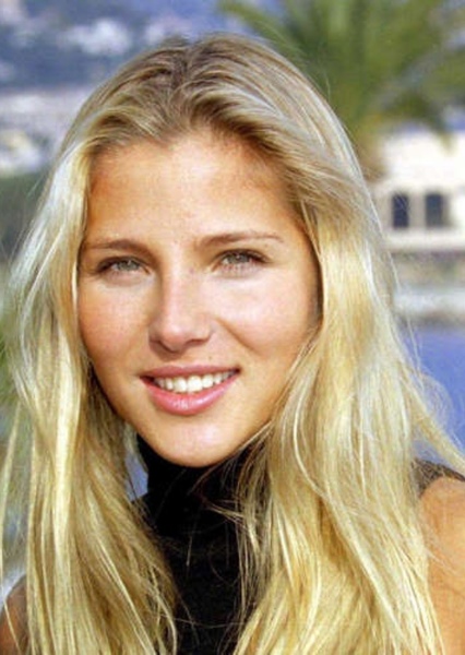 Elsa Pataky photo