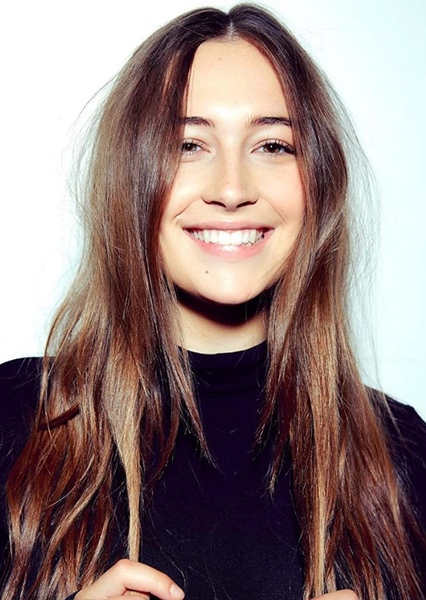 Elsie Hewitt photo
