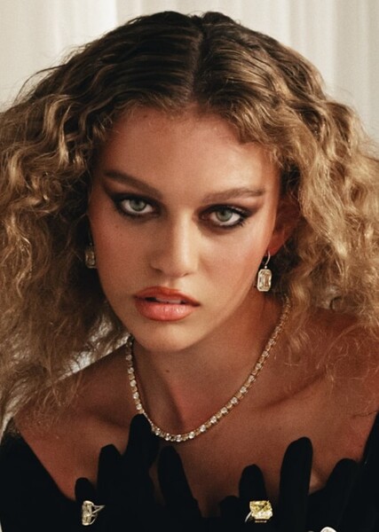Elyanna اليانا photo
