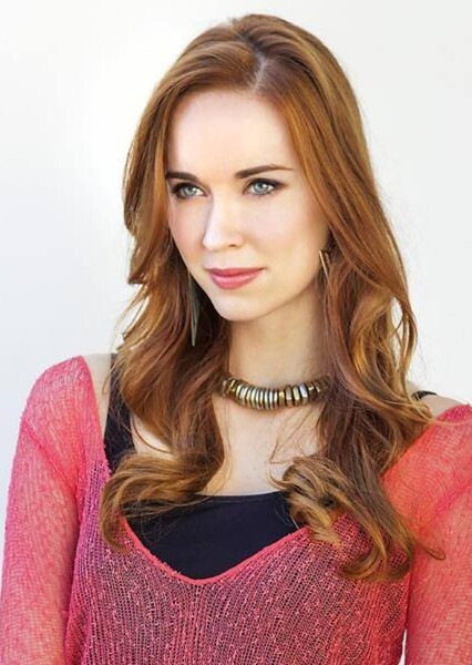 Elyse Levesque photo