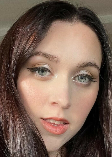 Em Beihold photo