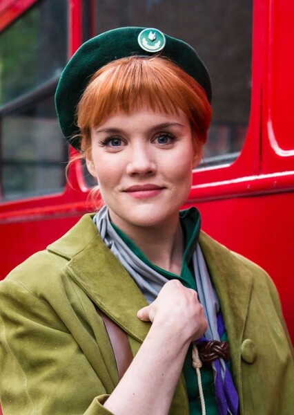 Emerald Fennell photo