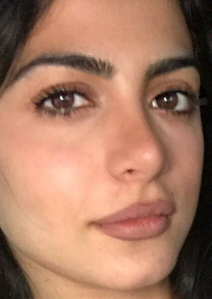 Emeraude Toubia photo