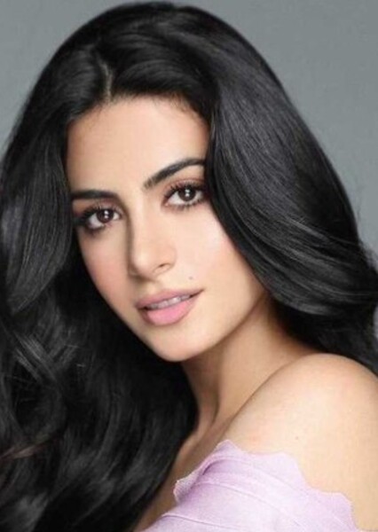 Emeraude Toubia photo