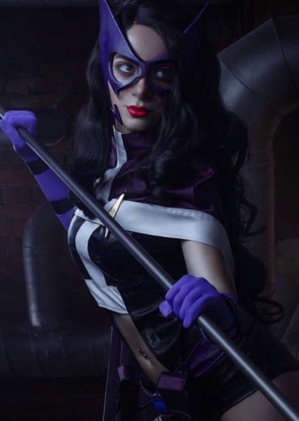 Emeraude Toubia photo