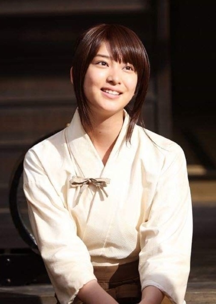 Emi Takei photo