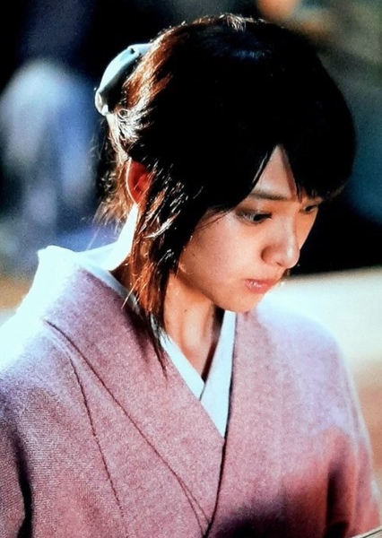 Emi Takei photo