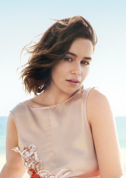 Emilia Clarke photo