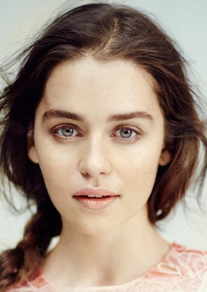 Emilia Clarke photo