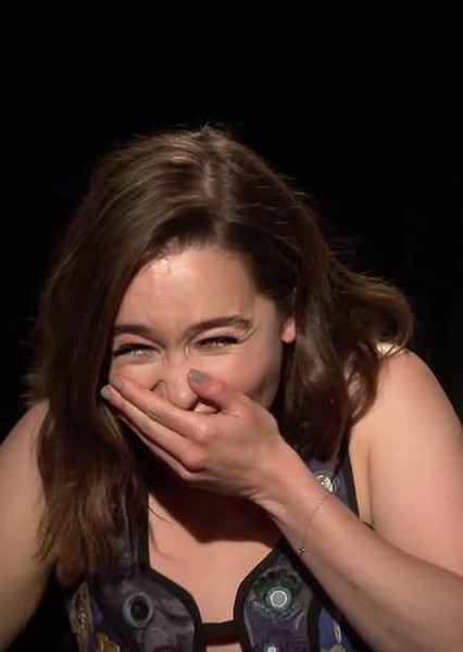 Emilia Clarke photo