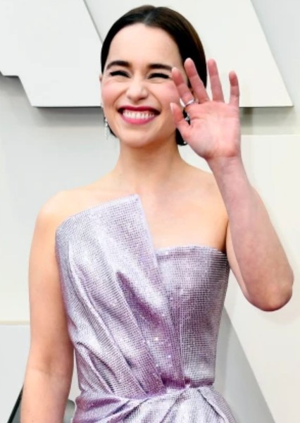 Emilia Clarke photo