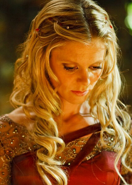 Emilia Fox photo