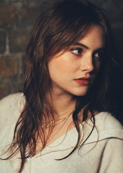 Emilia Jones photo