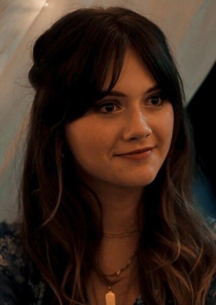 Emilia Jones photo