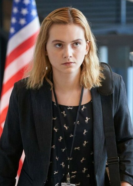 Emilia Jones photo