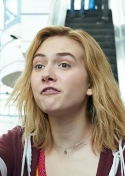 Emilia Jones photo