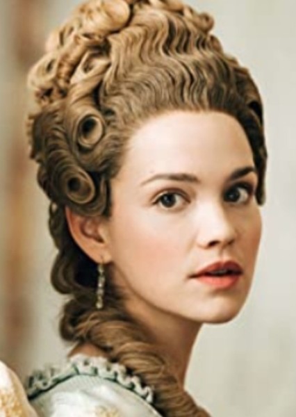 Emilia Schüle photo