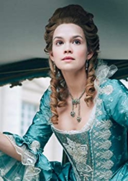 Emilia Schüle