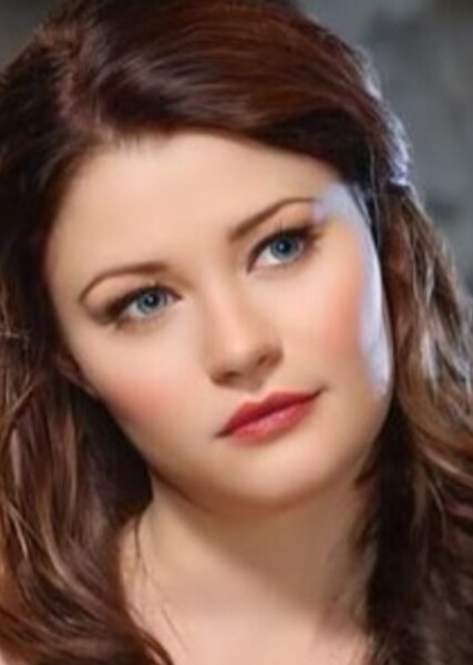 Emilie de Ravin photo