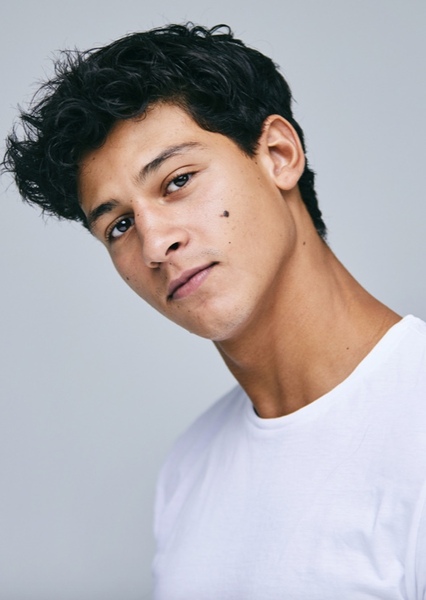 Emilio Sakraya photo