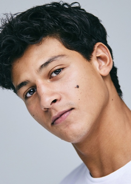 Emilio Sakraya photo