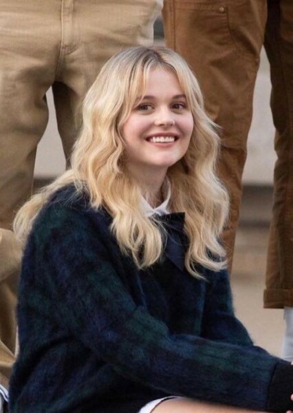 Emily Alyn Lind