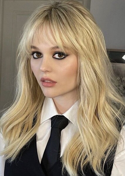 Emily Alyn Lind