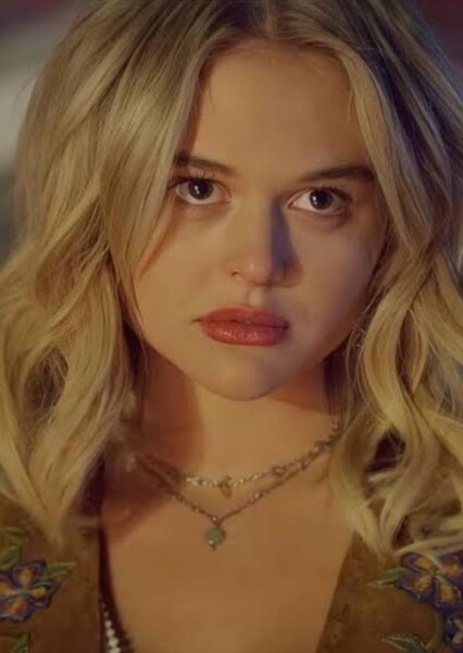Emily Alyn Lind