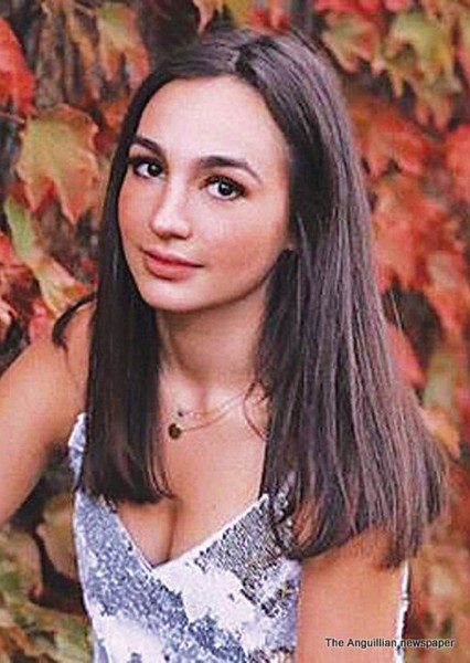 Emily Bear photo