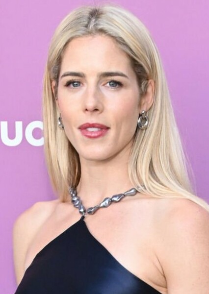 Emily Bett Rickards photo