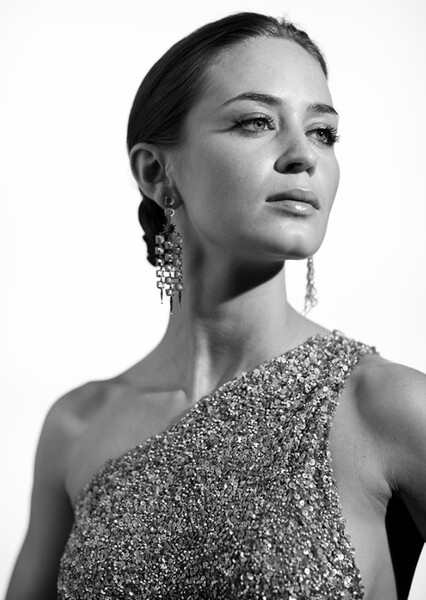 Emily Blunt photo