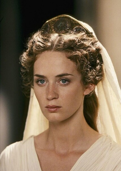 Emily Blunt photo