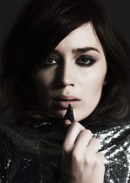 Emily Blunt photo