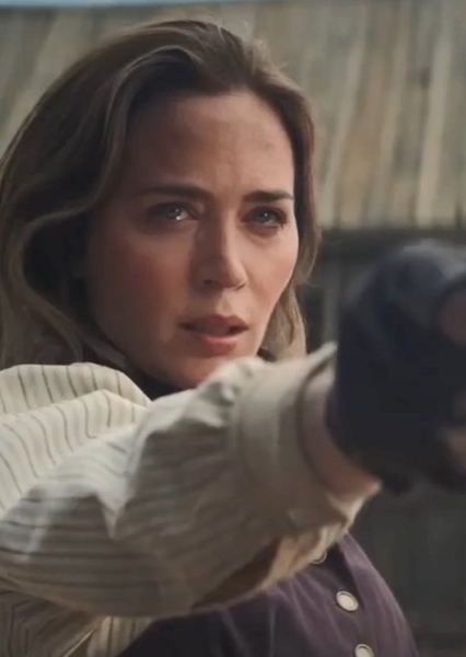 Emily Blunt photo
