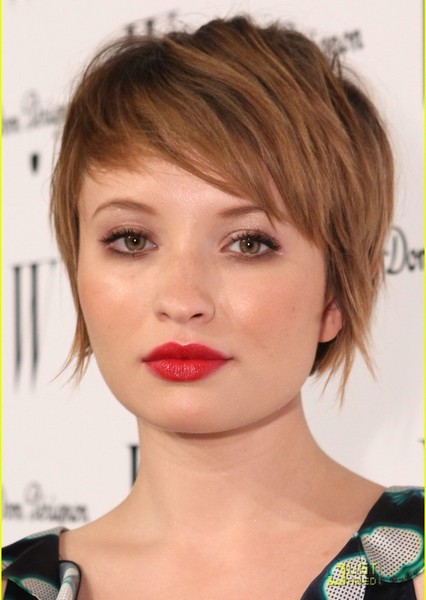 Emily Browning photo