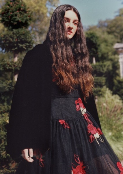 Emily Carey photo