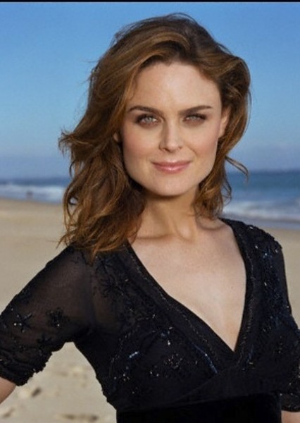 Emily Deschanel photo