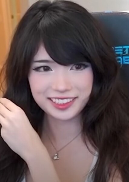 Emily ‘Emiru’ Schunk photo